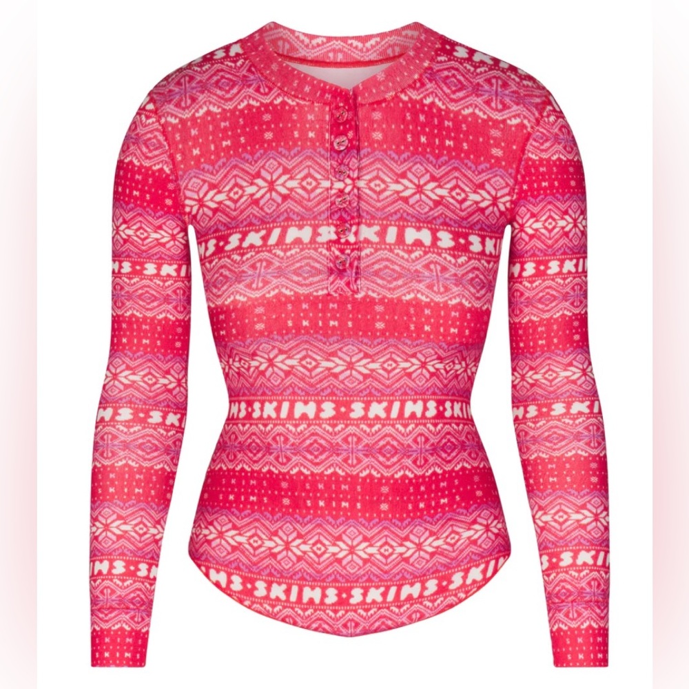 LOGO PLUSH POINTELLE SLEEVE HENLEY- Red Fair Isle
